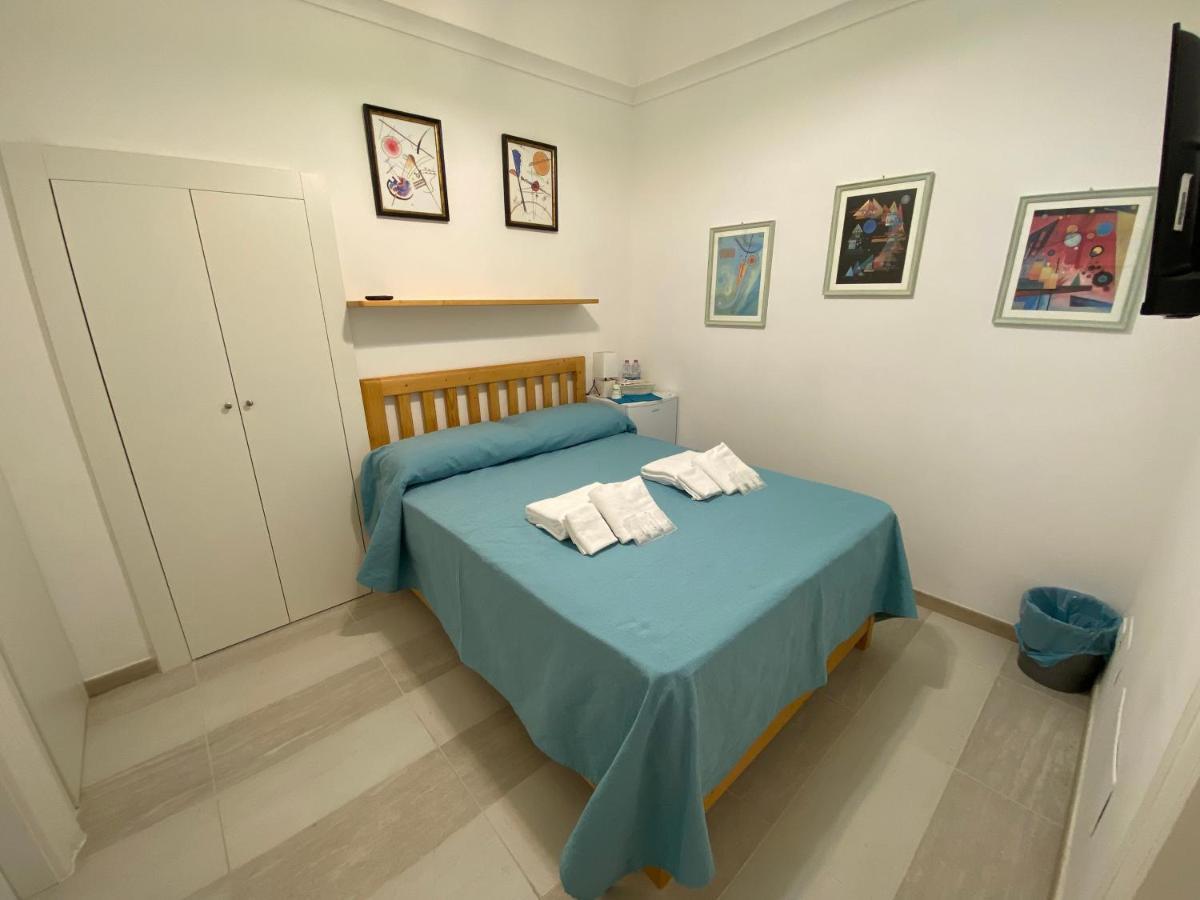Bed and Breakfast Touristhouse Monopoli 10 Экстерьер фото